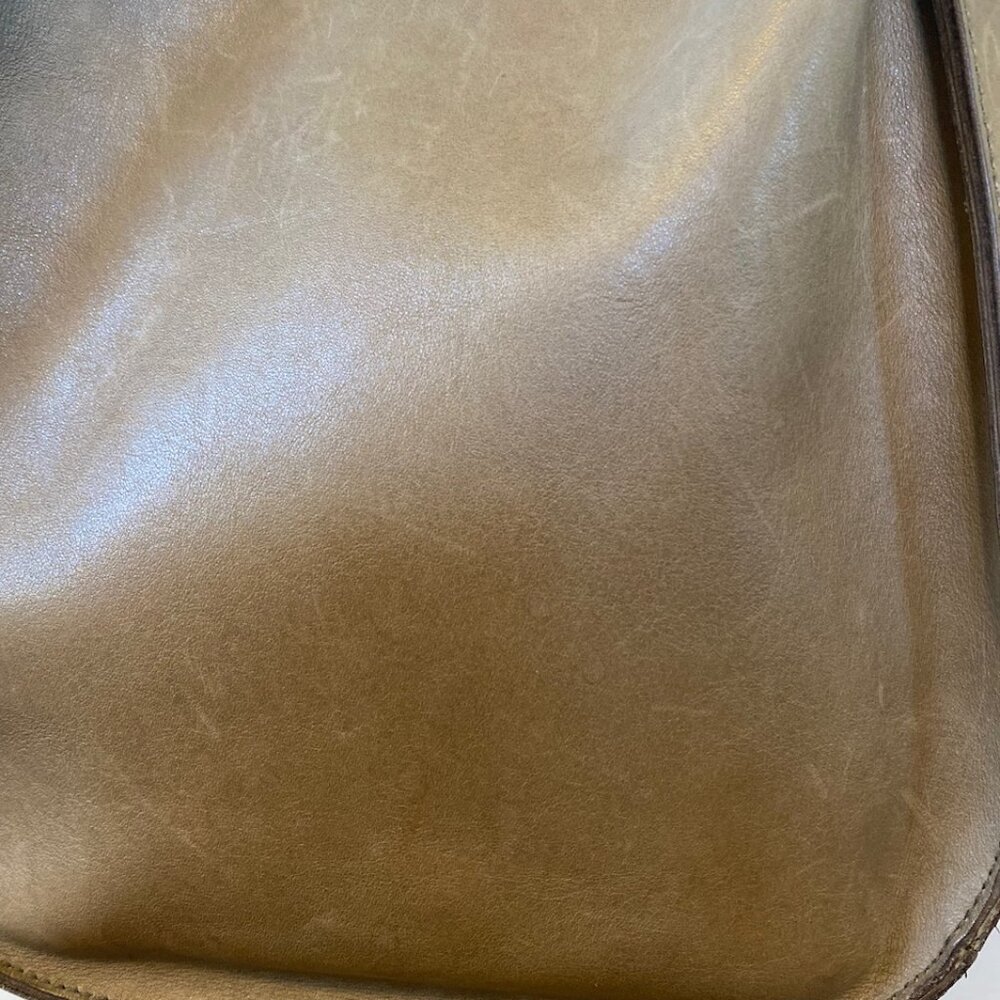 Beautiful J. Crew Leather Shoulder and Handbag. - Picture 5 of 15